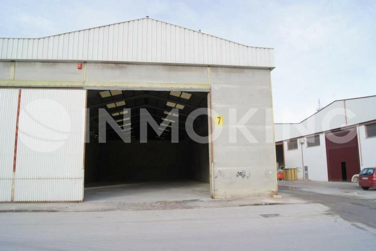 Foto de la propiedad Nave Industrial en alquiler, Silla